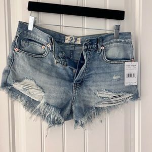 Free people  Loving Good Vibrations Cutoffs shorts NWT